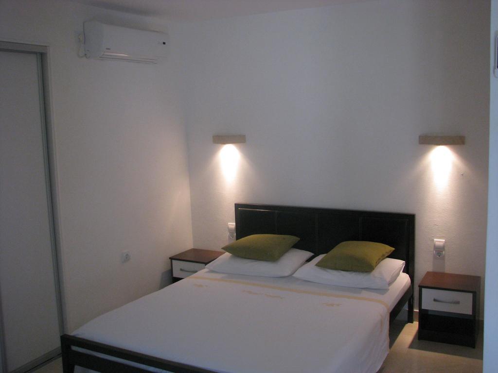 Apartments Blanka Zrnovo Zimmer foto