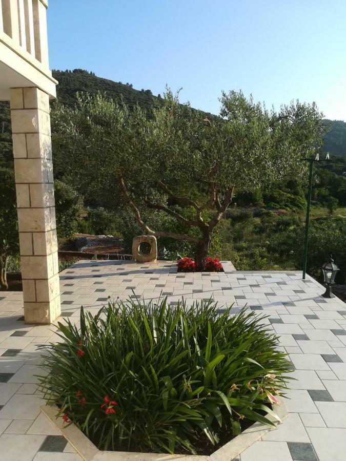 Apartments Blanka Zrnovo Exterior foto